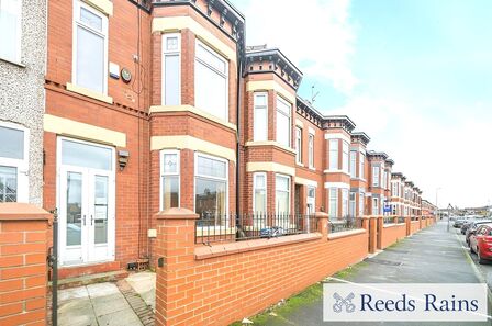 Seedley Park Road, 4 bedroom Mid Terrace House to rent, £1,800 pcm