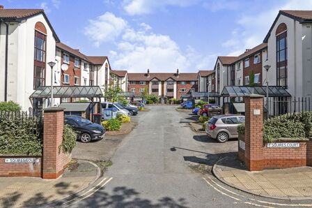 3 bedroom  Flat for sale