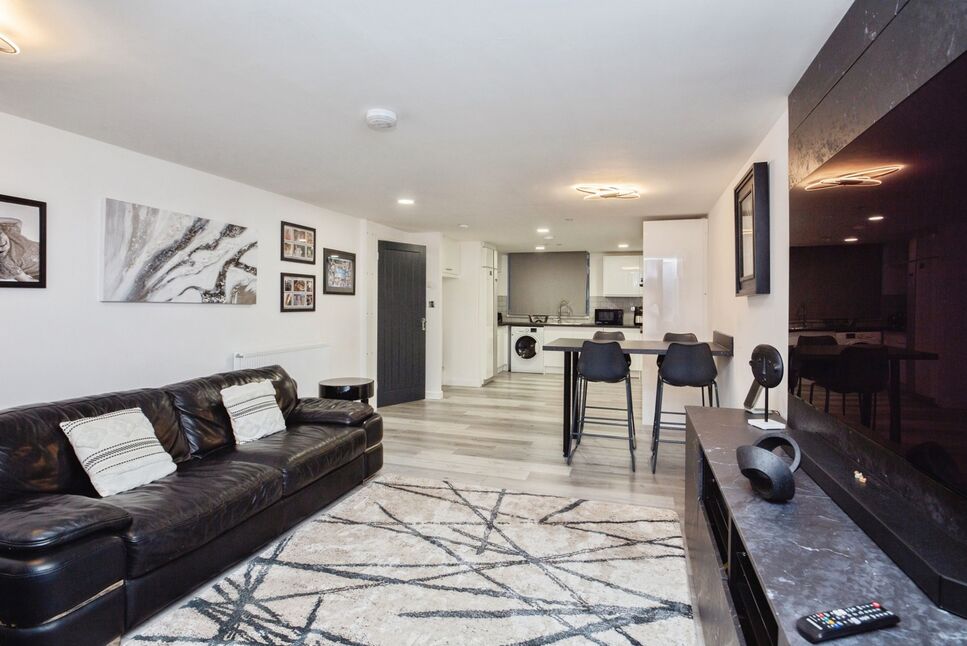 2 bedroom  Flat for sale