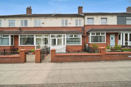 Langworthy Road, 3 bedroom Mid Terrace House for sale, £240,000