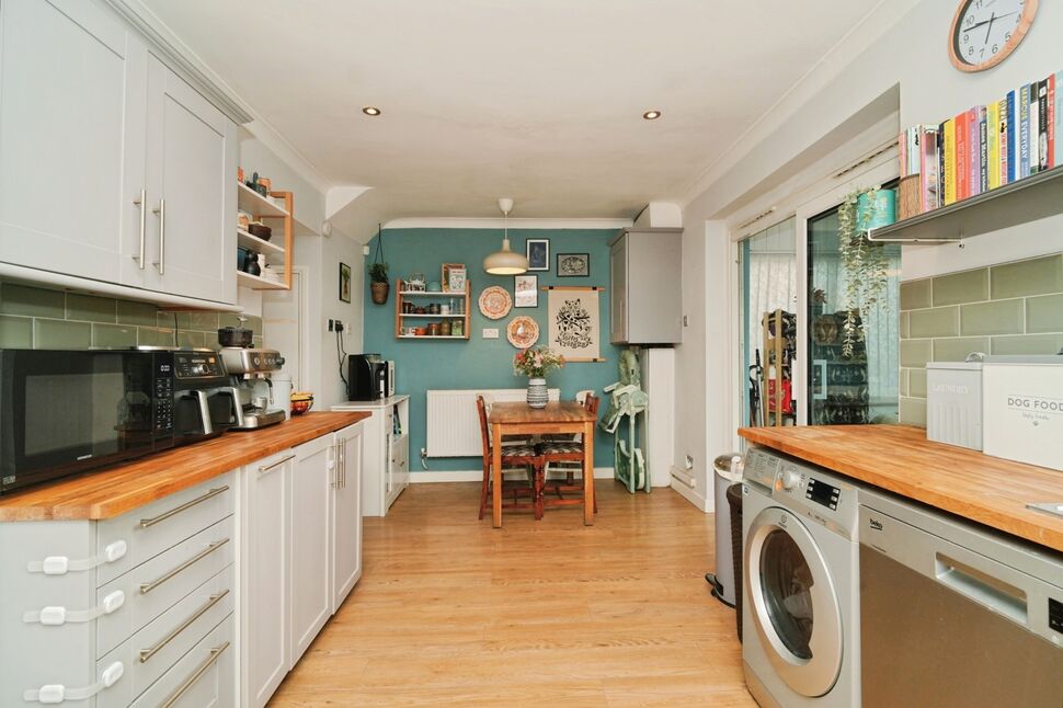 Kitchen / Diner