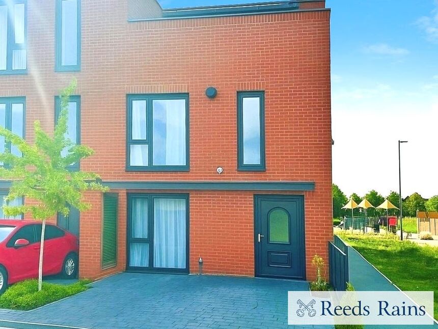 Main image of 3 bedroom Mid Terrace House to rent, Harmsworth Street, Salford, Greater Manchester, M6