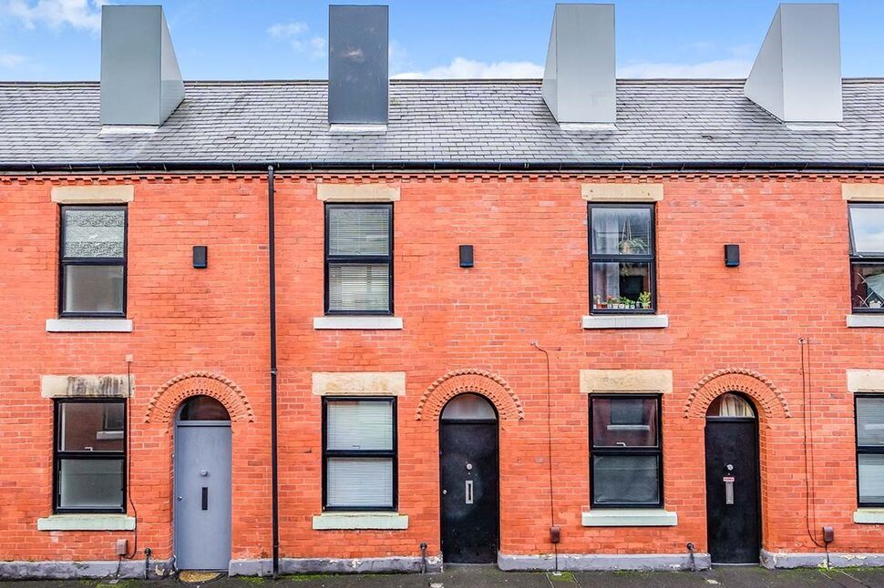 Main image of 2 bedroom Mid Terrace House for sale, Laburnum Street, Salford, Greater Manchester, M6