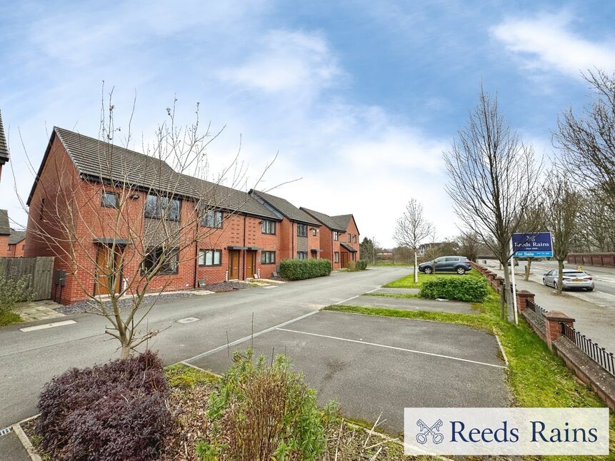 Main image of 3 bedroom Semi Detached House for sale, Hope Road, Salford, Greater Manchester, M6