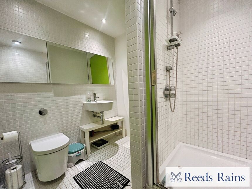 Jack and Jill En-Suite