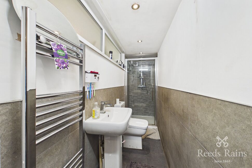 Shower Room / Utility