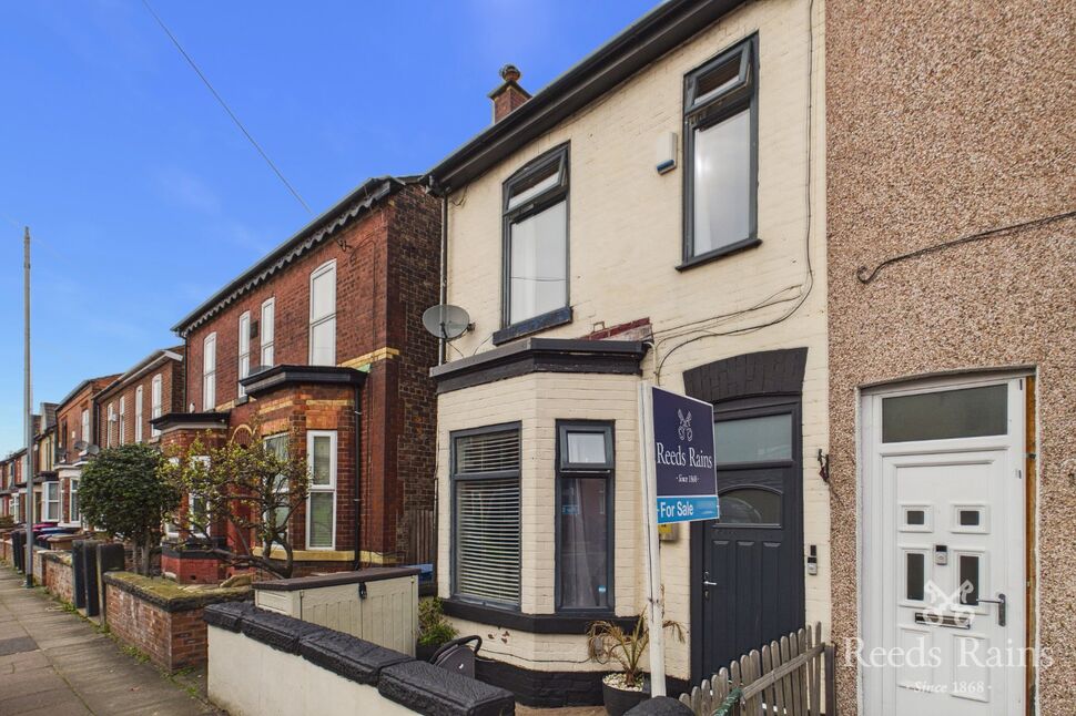 Main image of 3 bedroom Semi Detached House for sale, Gleaves Road, Eccles, Greater Manchester, M30