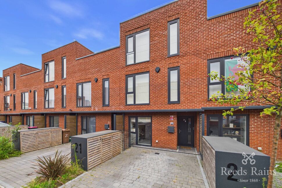 Main image of 3 bedroom Mid Terrace House for sale, Nansen Street, Salford, Greater Manchester, M6