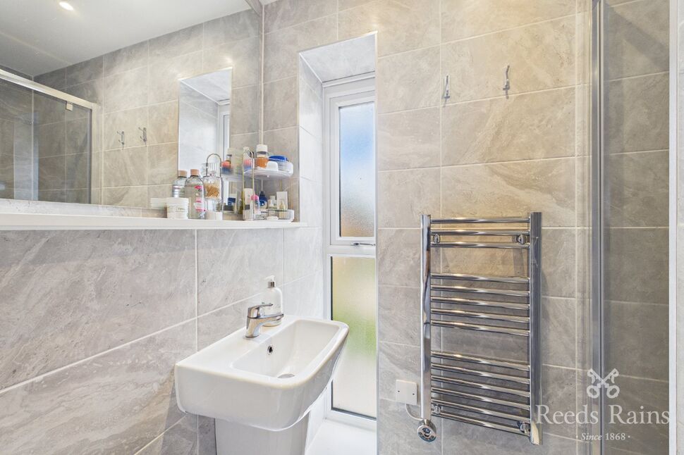 Bedroom Two En-Suite