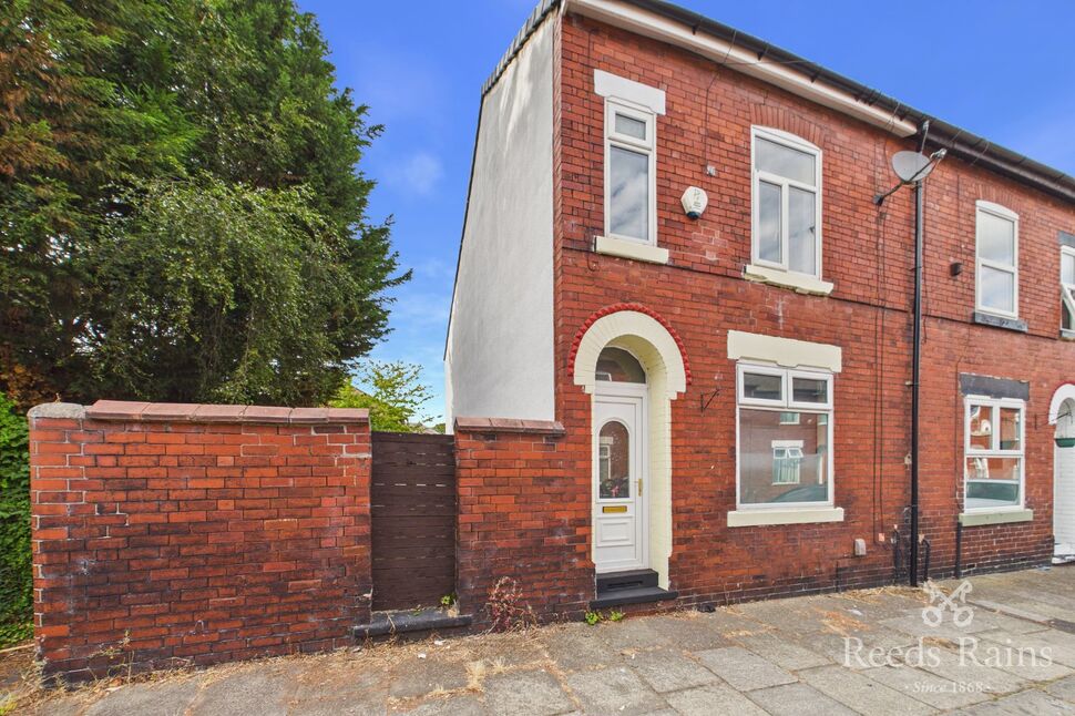 Main image of 2 bedroom End Terrace House for sale, Peacock Avenue, Salford, Greater Manchester, M6