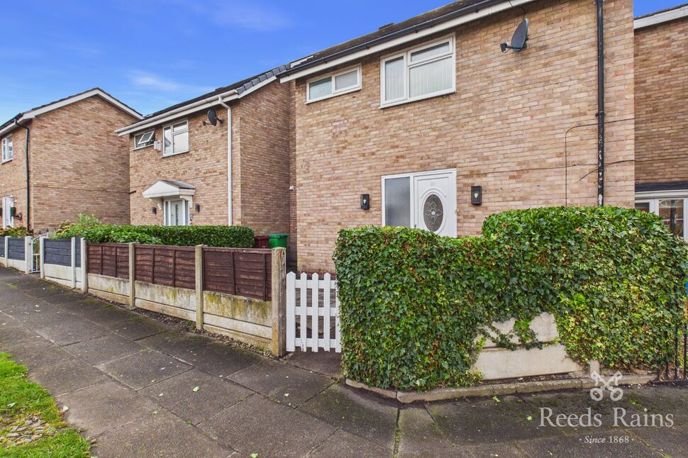 Main image of 3 bedroom Mid Terrace House to rent, Rookwood Avenue, Manchester, M23