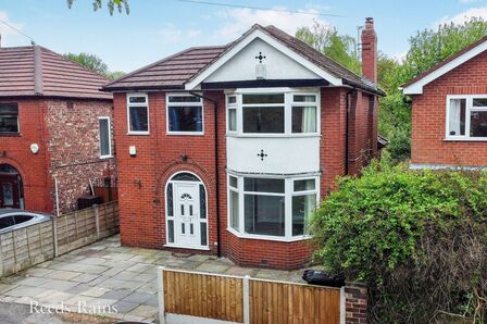 Bollin Drive, 3 bedroom Detached House for sale, £580,000