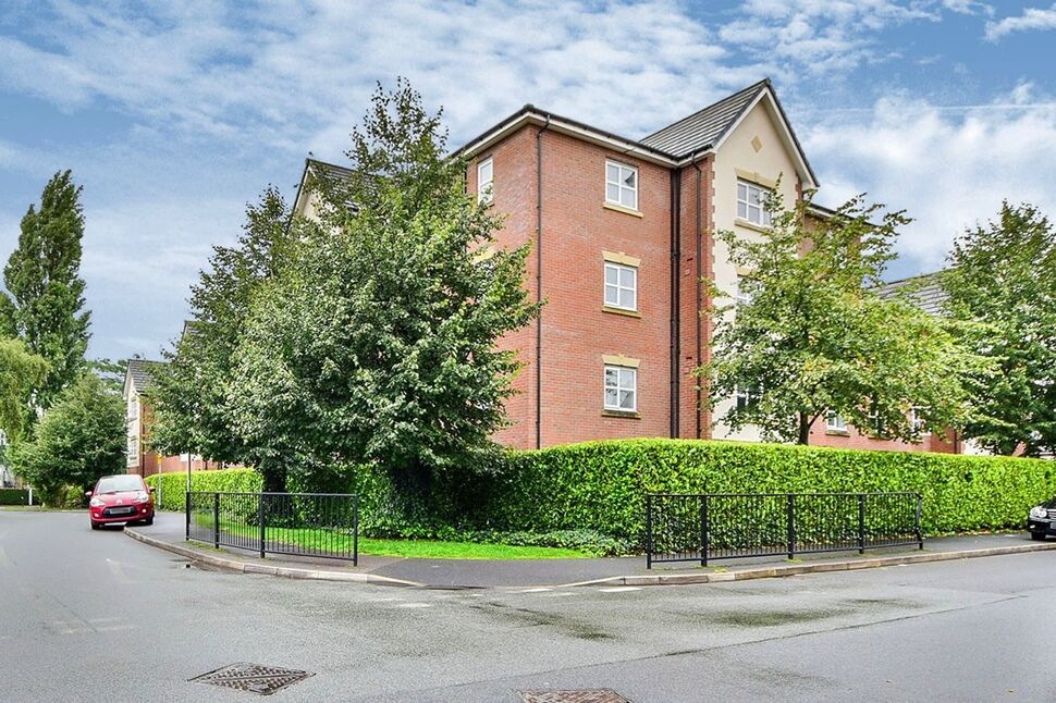 Main image of 2 bedroom  Flat to rent, Lawnhurst Avenue, Manchester, M23