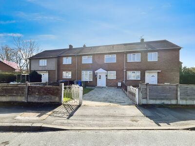 3 bedroom Mid Terrace House to rent