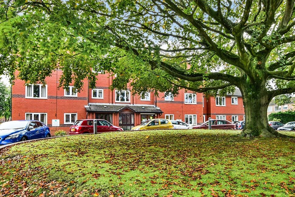 Main image of 1 bedroom Flat to rent, Alma Road, Sale, Greater Manchester, M33