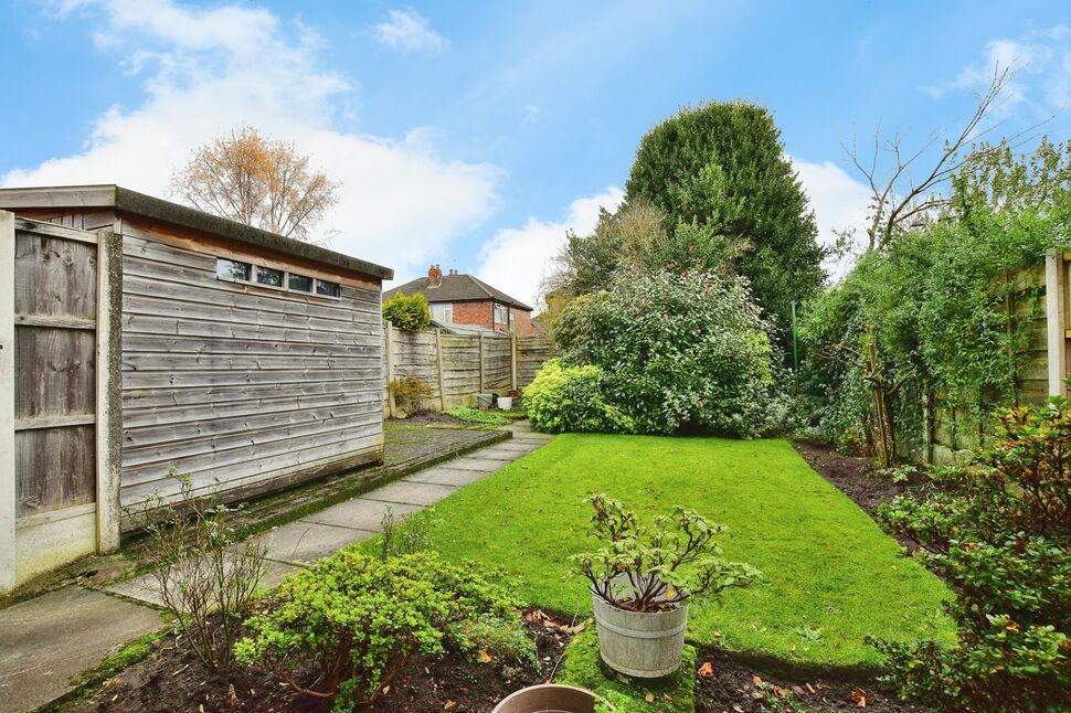 3 bedroom Semi Detached House for sale, Conway Road, Sale, M33 £350,000