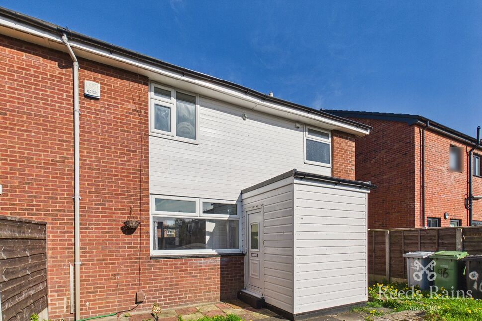 3 bedroom Semi Detached House to rent