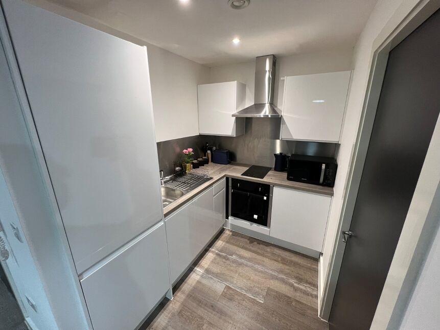 1 bedroom Flat for sale, Talbot Road, Old Trafford, M16 £145,000