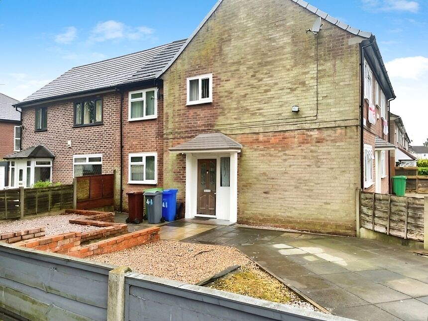 Main image of 2 bedroom Flat for sale, Ferndown Road, Manchester, Greater Manchester, M23