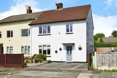 Aberford Road, 3 bedroom End Terrace House for sale, £260,000