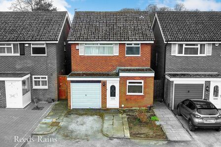 Woodhouse Lane, 3 bedroom Detached House for sale, £320,000