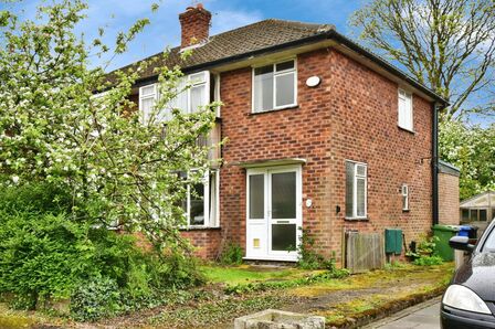 Willoughby Close, 3 bedroom Semi Detached House for sale, £330,000