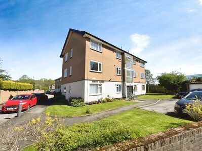Sale, 1 bedroom  Flat to rent, £800 pcm