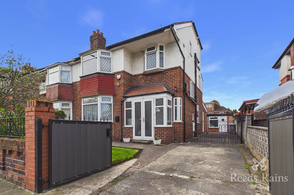 Main image of 4 bedroom Semi Detached House for sale, Park Road, Stretford, Greater Manchester, M32