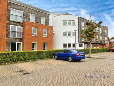 2 bedroom  Flat to rent