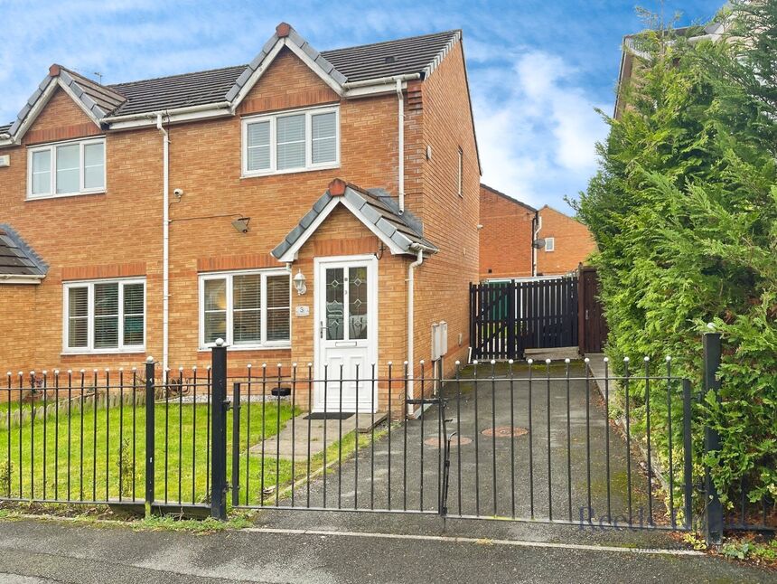Main image of 2 bedroom Semi Detached House for sale, Appleford Avenue, Manchester, M23