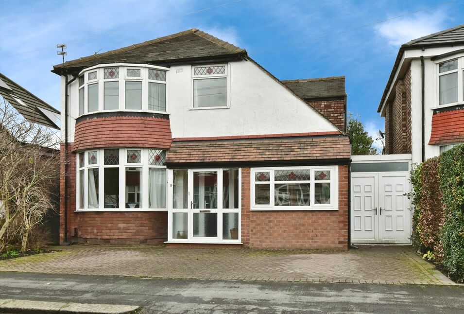 Main image of 4 bedroom Detached House for sale, Avonlea Road, Sale, Greater Manchester, M33