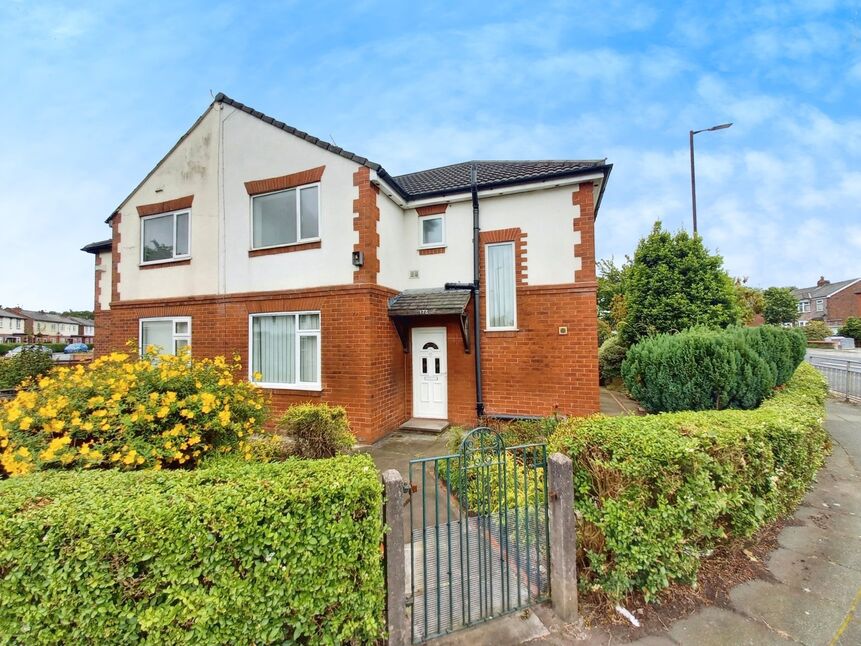 Main image of 3 bedroom Semi Detached House for sale, Davyhulme Road, Stretford, Greater Manchester, M32