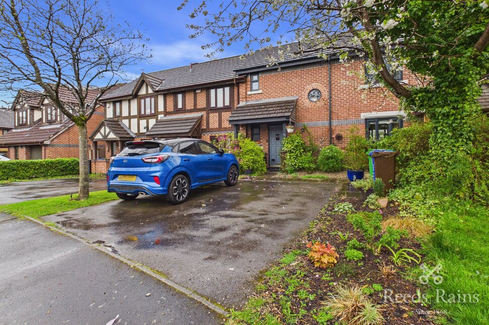 Main image of 3 bedroom Mid Terrace House for sale, Gateacre Walk, Manchester, Greater Manchester, M23