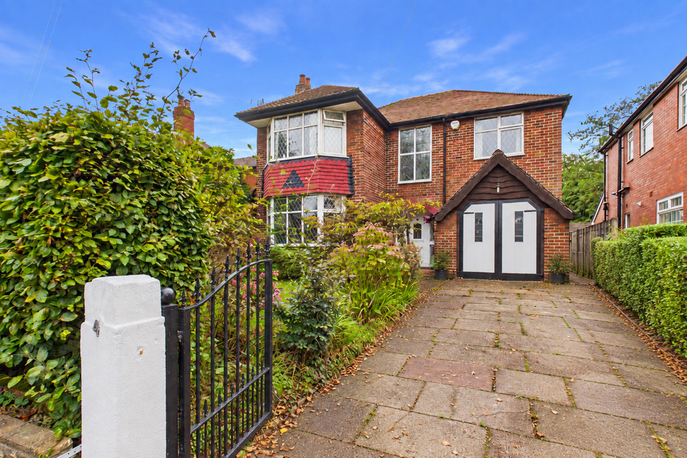 Main image of 4 bedroom Detached House for sale, Raglan Road, Sale, Greater Manchester, M33