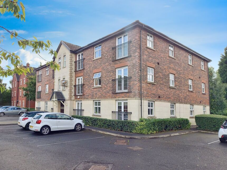 Main image of 2 bedroom Flat to rent, Longford Road, Stretford, Greater Manchester, M32