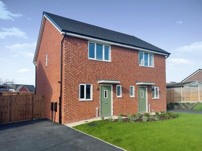 2 bedroom Semi Detached House for sale