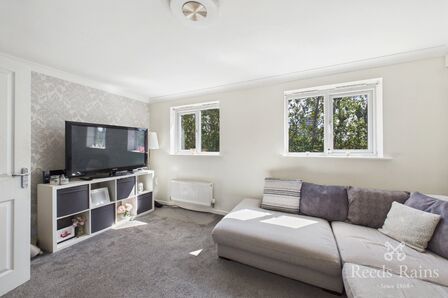 3 bedroom End Terrace House for sale
