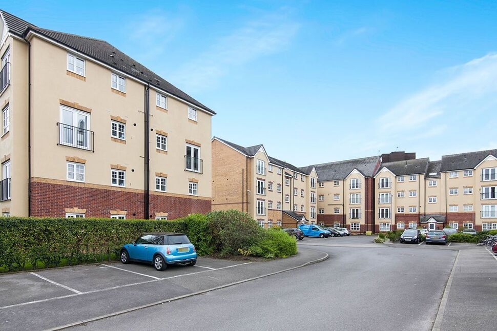 Main image of 2 bedroom Flat to rent, Montague Road, Manchester, Greater Manchester, M16