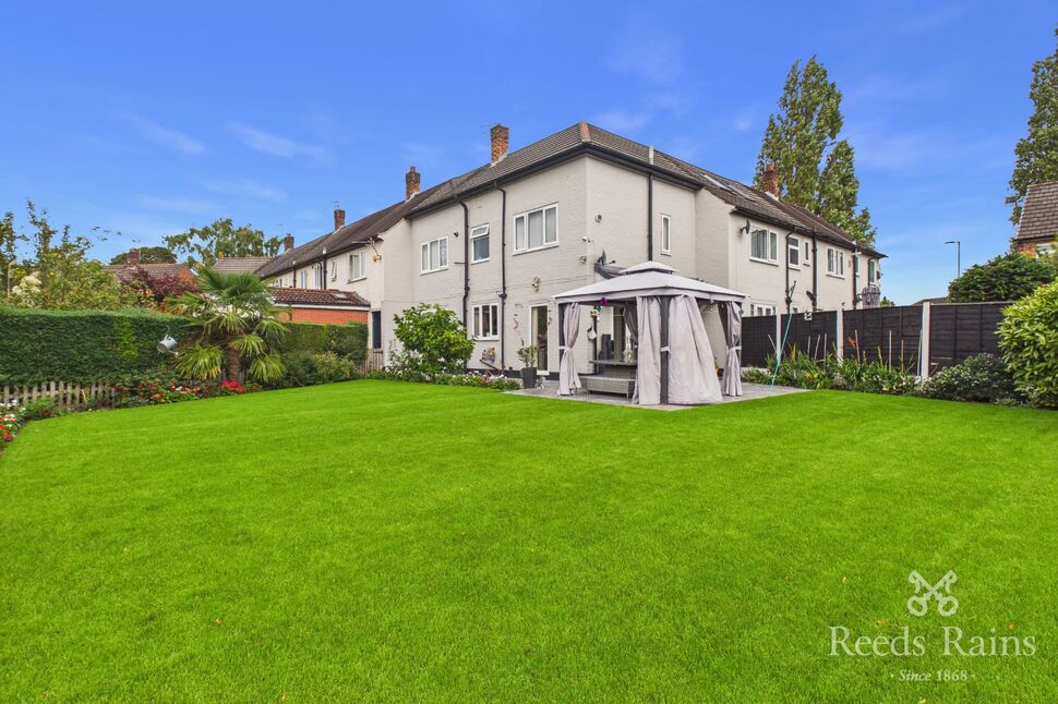 Main image of 3 bedroom Mid Terrace House for sale, Ferndown Road, Manchester, Greater Manchester, M23