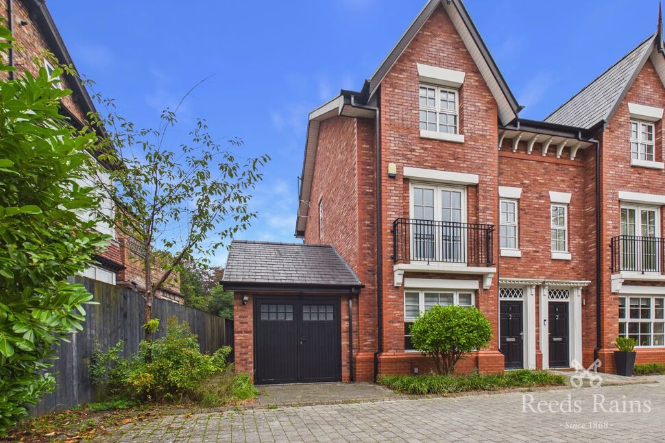 Main image of 4 bedroom Semi Detached House for sale, Hazelmere Gardens, Sale, Greater Manchester, M33