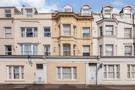 1 bedroom  Flat to rent