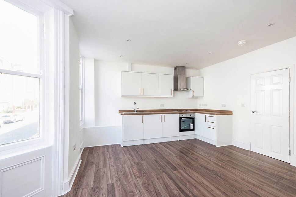 Open Plan Living Room / Kitchen