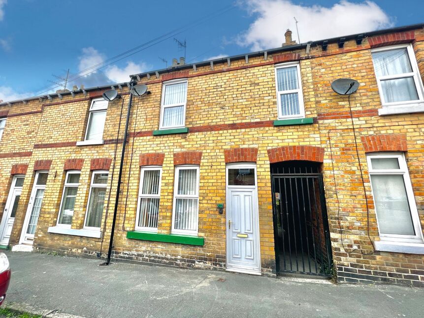 3 bedroom Mid Terrace House for sale, Sandringham Street, Scarborough