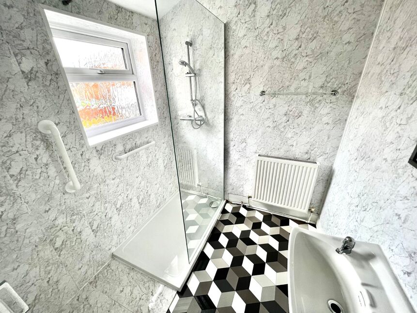 3 bedroom Mid Terrace House for sale, Sandringham Street, Scarborough