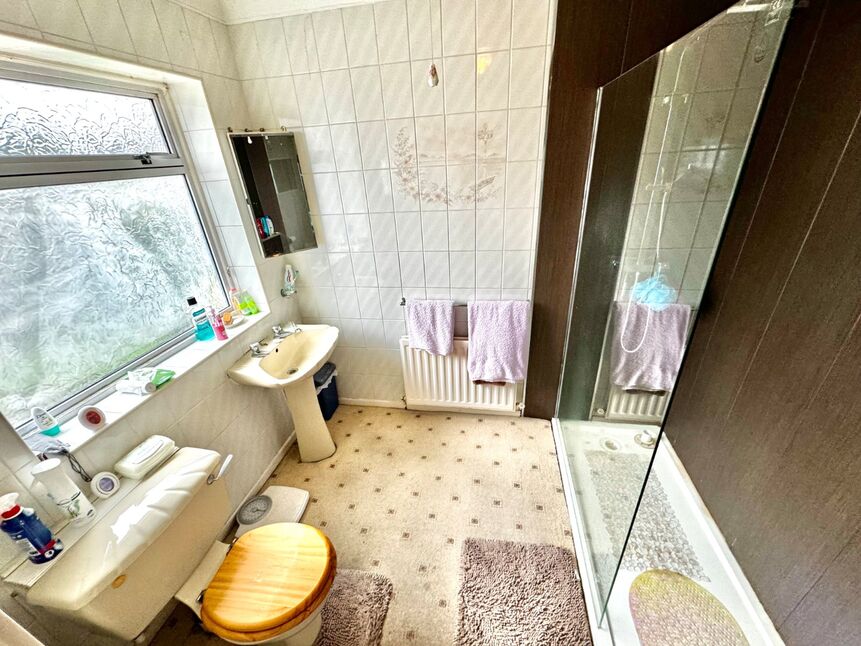 3 bedroom Detached Bungalow for sale, Rosedale Lane, Port Mulgrave