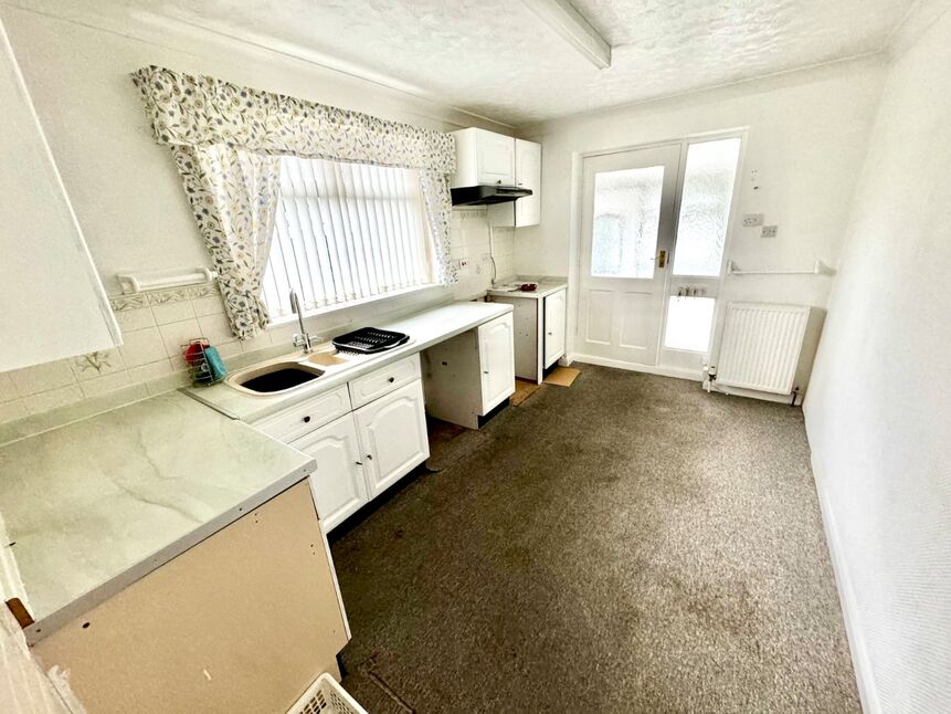 2 bedroom Semi Detached Bungalow for sale, Sands Lane, Hunmanby, YO14