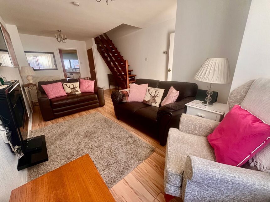 2 bedroom Mid Terrace House for sale, Belvedere Terrace, Scarborough