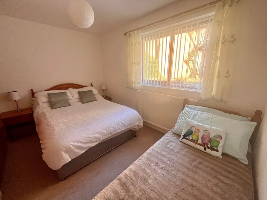 2 bedroom Mid Terrace House for sale, Belvedere Terrace, Scarborough