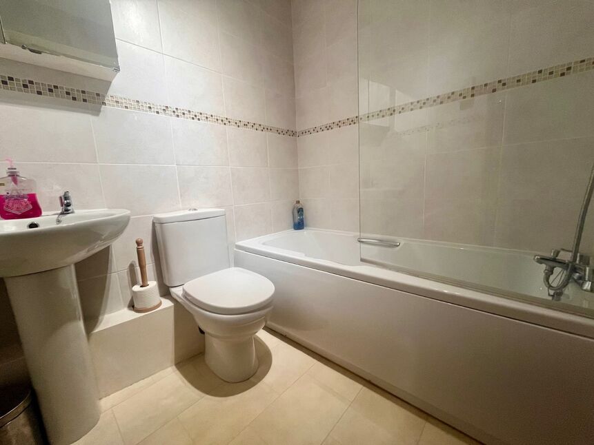 2 bedroom Mid Terrace House for sale, Belvedere Terrace, Scarborough