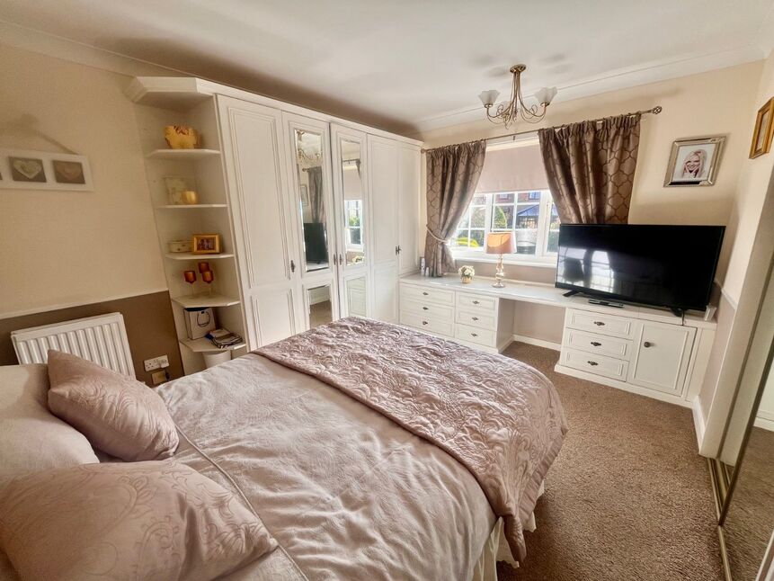 4 bedroom Detached House for sale, Bickley Howe, Scarborough, YO12 £395,000